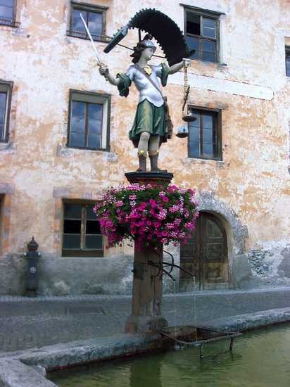 Tour-S-N-004.jpg