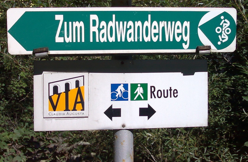 Tour-S-N-018.jpg