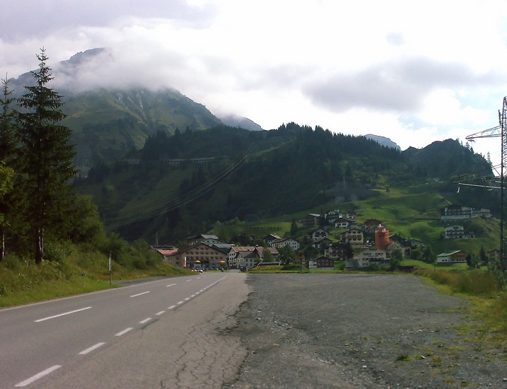 Tour-S-N-036.jpg