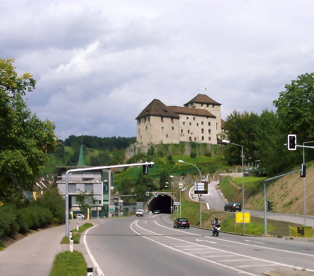 Tour-S-N-043.jpg
