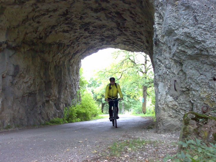Tour-S-N-085.jpg